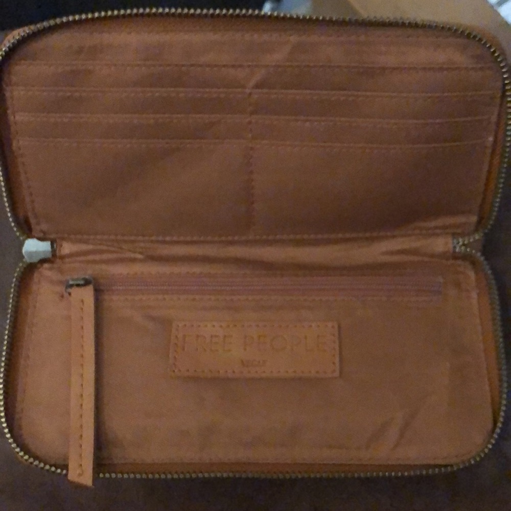 Free People - Distressed Vegan Leather Wallet (Brown) - Picture 6 of 9